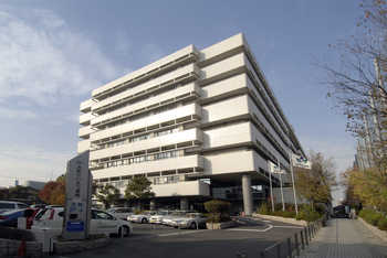 Inquire about treatment programs at this hospital (Osaka Keisastu ...