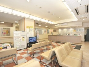 Waiting room of Yamashina Takeda Rakuto Health Checkup Center