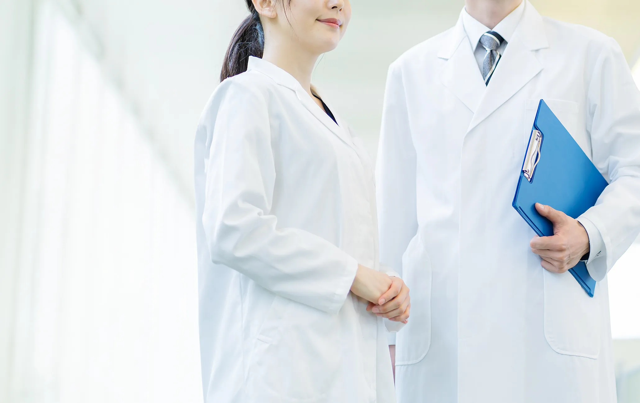 For Medical Institutions <br>and Healthcare Professionals